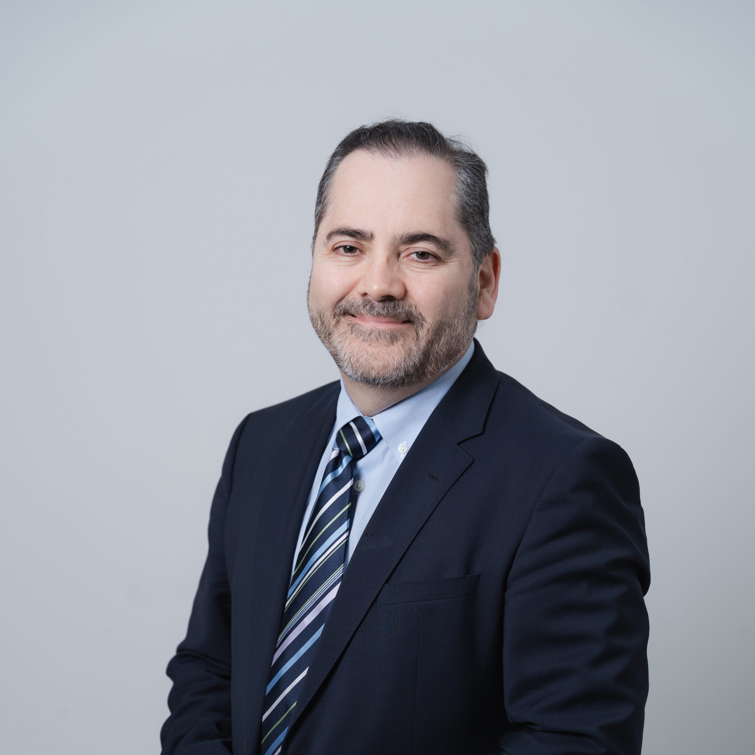 Dr. Roberto Victoria Nandayapa